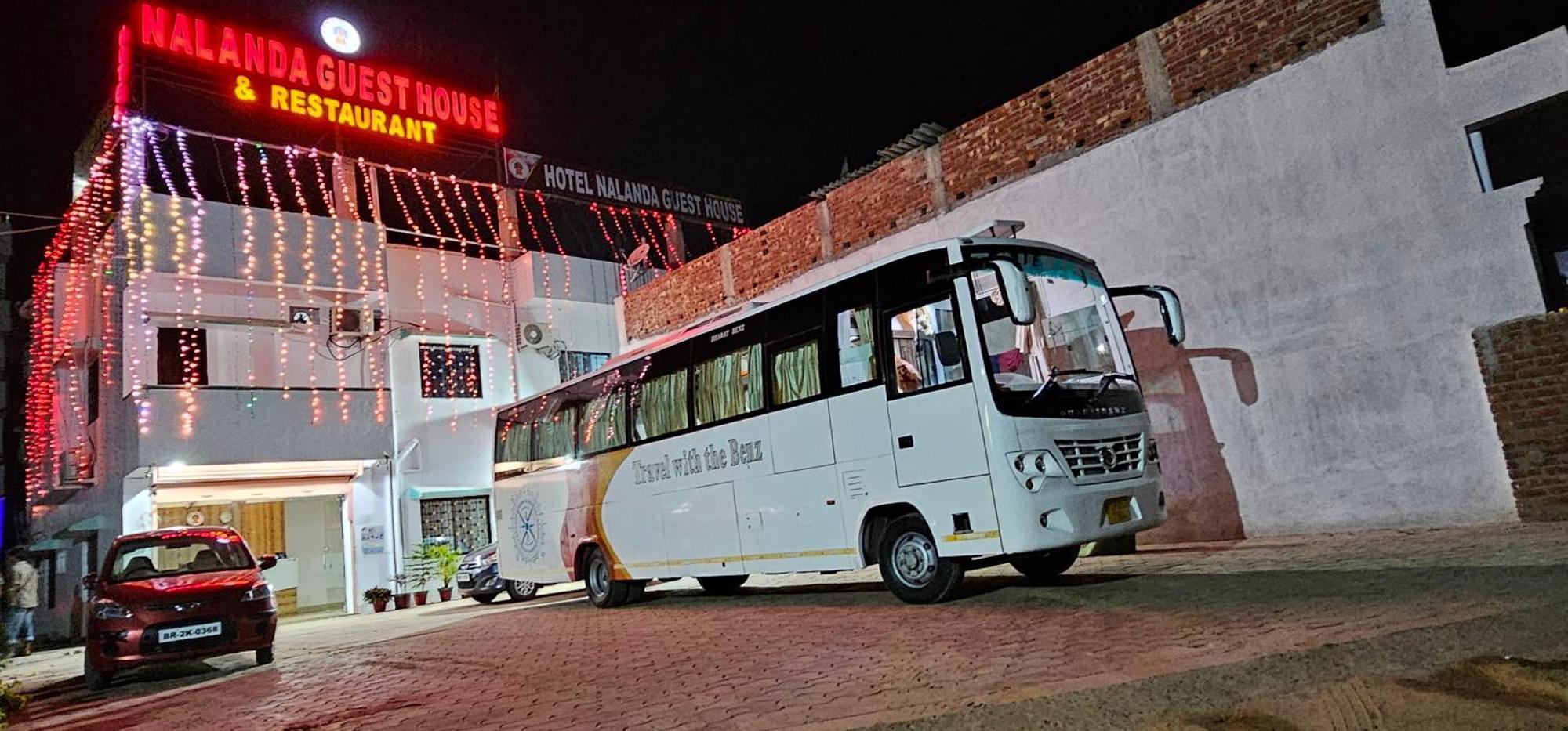 Hotel Nalanda Guest House Buitenkant foto
