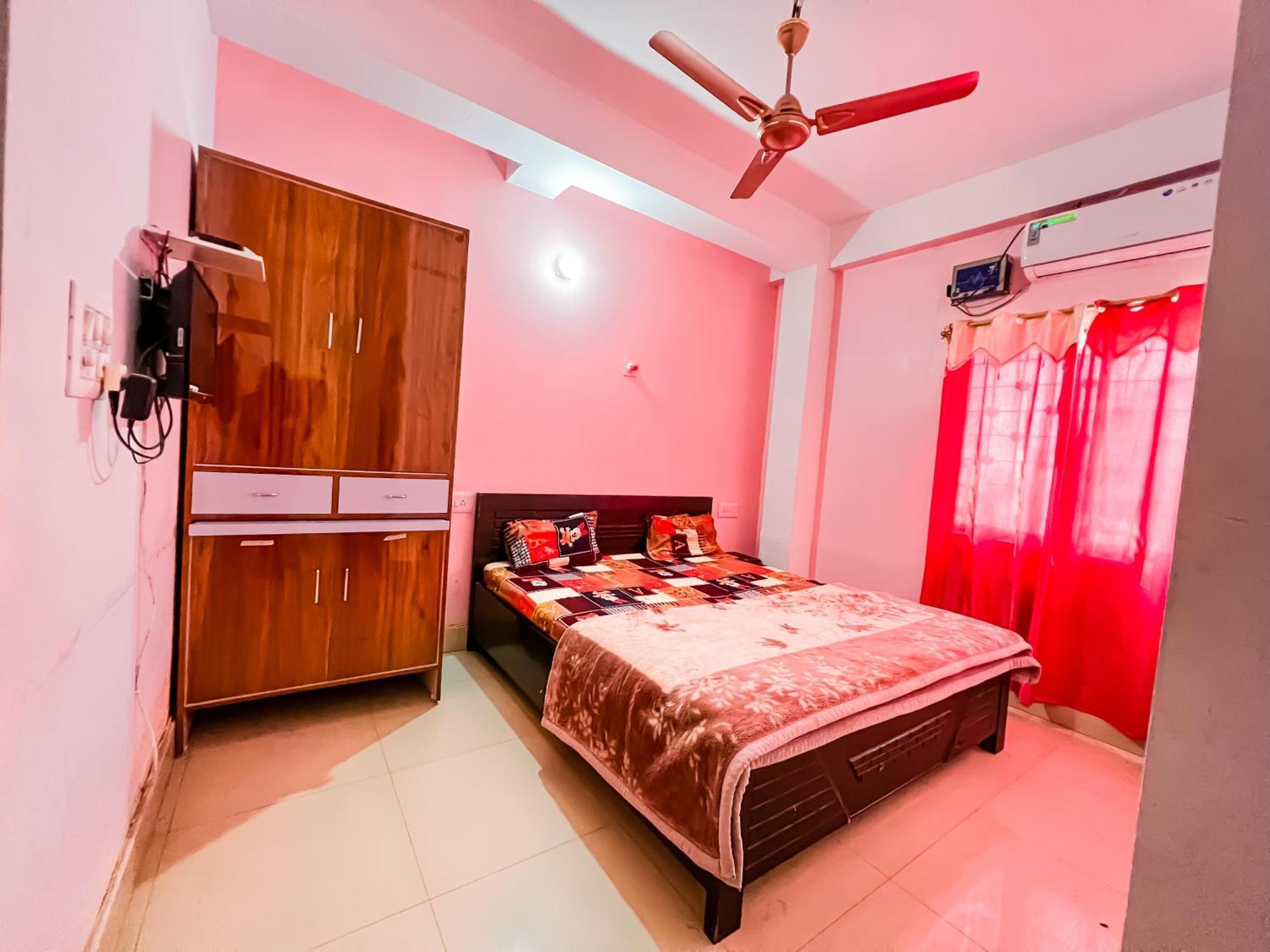 Hotel Nalanda Guest House Buitenkant foto