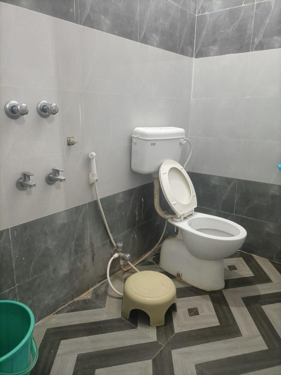 Hotel Nalanda Guest House Buitenkant foto