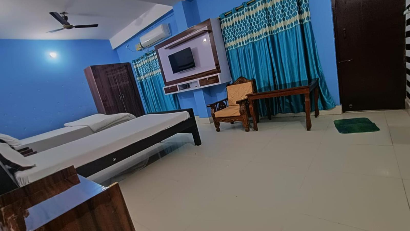 Hotel Nalanda Guest House Buitenkant foto