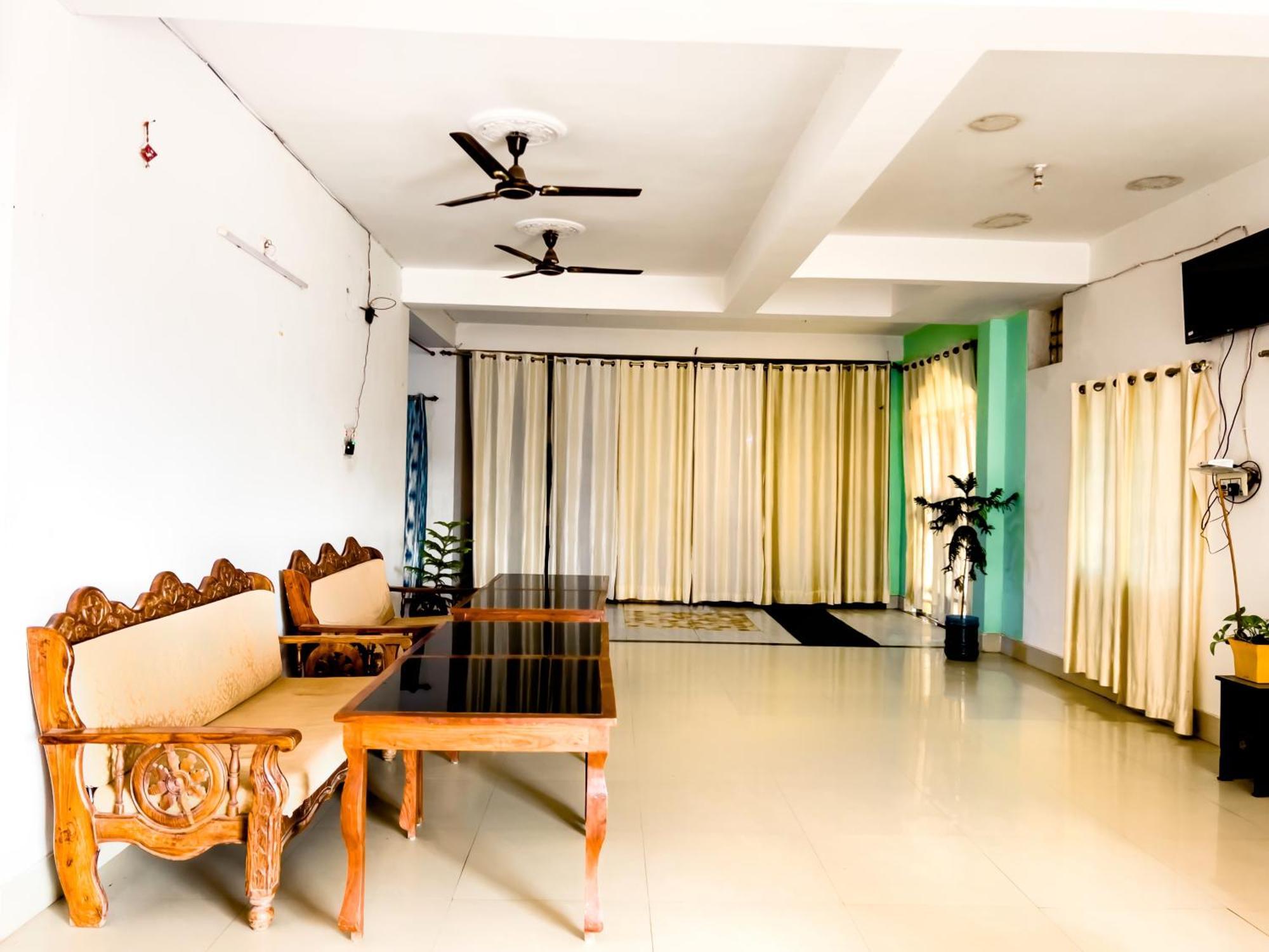 Hotel Nalanda Guest House Buitenkant foto